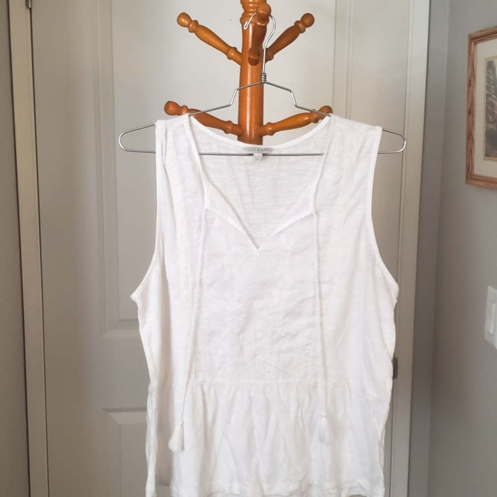 Lucky Brand White Embroidered Blouse